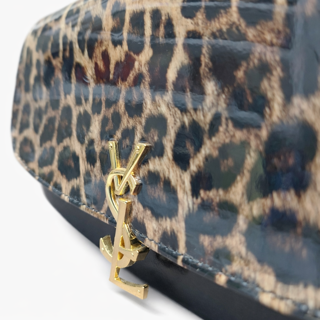 پاسپورتی پلنگی OoD مدل فرس